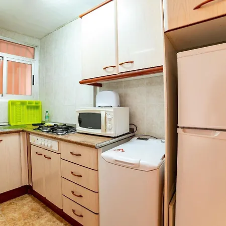 Appartement Acacias Center *